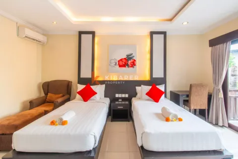 4 bedrooms Villa in Seminyak, Badung, Indonesia No. 12085 17