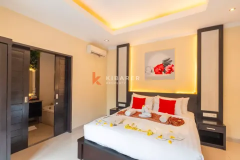 4 bedrooms Villa in Seminyak, Badung, Indonesia No. 12085 13