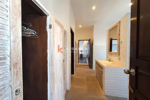 3 bedrooms Villa in Badung, Indonesia No. 12090 15