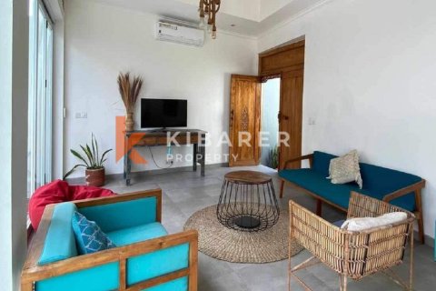 2 bedrooms Villa in Kerobokan, Badung, Indonesia No. 12578 2