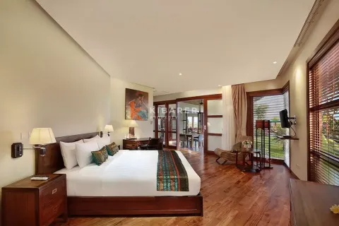 5 bedrooms Villa in Jimbaran, Badung, Indonesia No. 12576 11