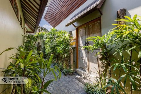 13 bedrooms Hotel in Canggu, Badung,  No. 8952 3