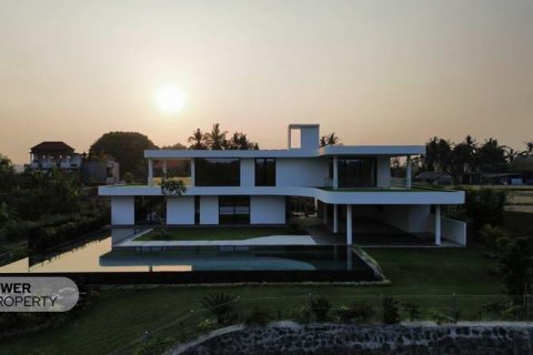 4 bedrooms Villa in Ubud, Gianyar,  No. 9010 15