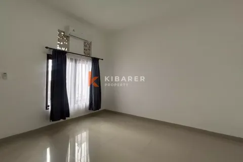 5 bedrooms Villa in Denpasar, Indonesia No. 12270 8