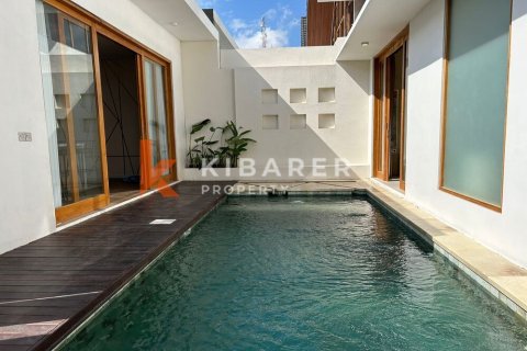 2 bedrooms Villa in Kerobokan, Badung, Indonesia No. 12273 3