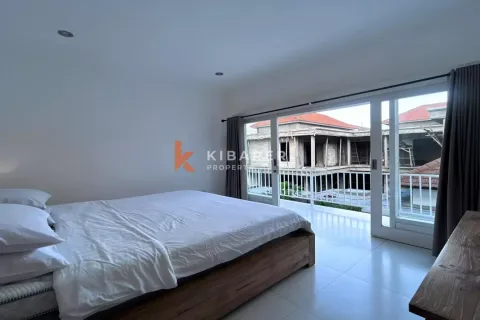 3 bedrooms Villa in Tibubeneng, Badung, Indonesia No. 12271 13