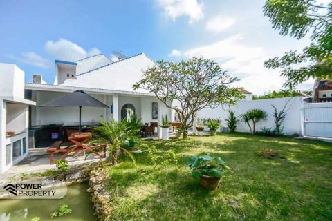 3 bedrooms Villa in Seminyak, Badung,  No. 9028 24