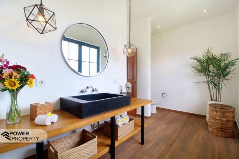 4 bedrooms Villa in Canggu, Badung,  No. 9026 10