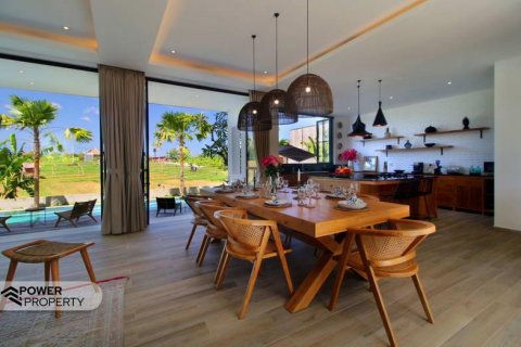 4 bedrooms Villa in Canggu, Badung,  No. 9026 4