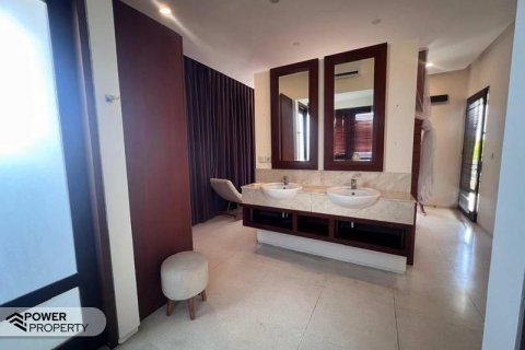 4 bedrooms Villa in Canggu, Badung,  No. 9029 11