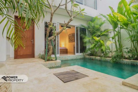 3 bedrooms Villa in Benoa, Badung,  No. 9030 1