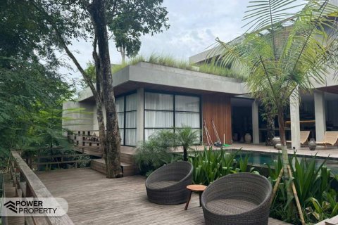 Вилла с 3 спальнями в Kerobokan, Бадунг,  № 8954 15