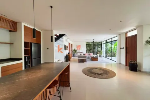 3 bedrooms Villa in Badung, Indonesia No. 12366 24