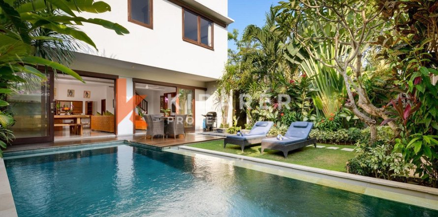 3 bedrooms Villa in Canggu, Badung, Indonesia No. 12360