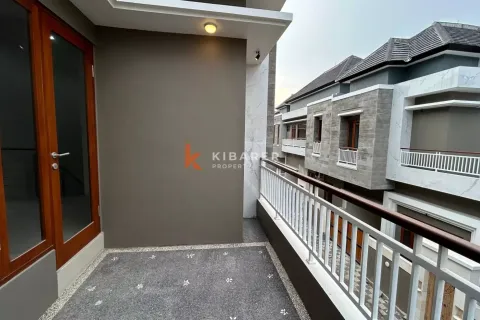3 bedrooms Villa in South Denpasar, Denpasar, Indonesia No. 12364 5