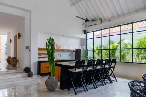4 bedrooms Villa in Badung, Indonesia No. 11912 5