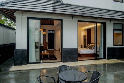 2 bedrooms Villa in Jimbaran, Badung, Indonesia No. 13579 26