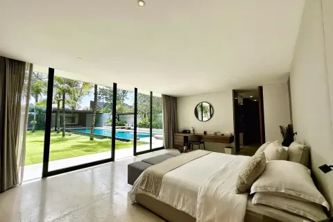 4 bedrooms Villa in Kerobokan, Badung, Indonesia No. 10787 25