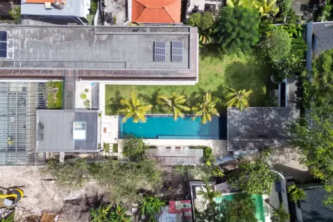 4 bedrooms Villa in Kerobokan, Badung, Indonesia No. 10787 5