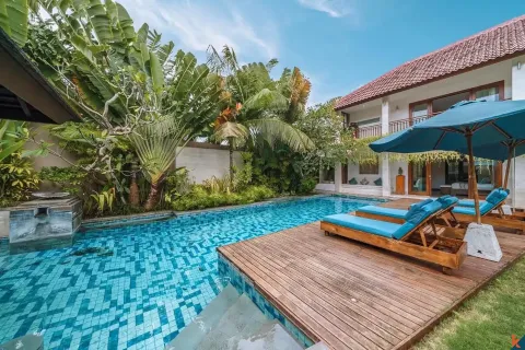 4 bedrooms Villa in Seminyak, Badung, Indonesia No. 10788