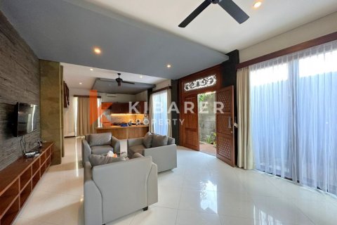 3 bedrooms Villa in Legian, Kuta, Badung, Indonesia No. 12424 4