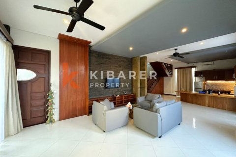 3 bedrooms Villa in Legian, Kuta, Badung, Indonesia No. 12424 2