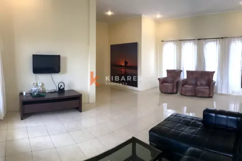 3 bedrooms Villa in Legian, Kuta, Badung, Indonesia No. 12426 3