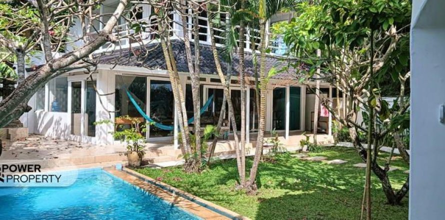 3 bedrooms Villa in Canggu, Badung,  No. 9043