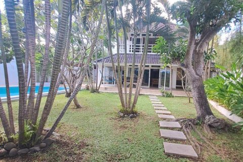 3 bedrooms Villa in Canggu, Badung, Indonesia No. 9043 5