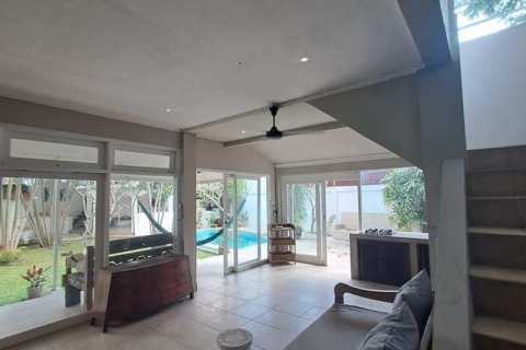 3 bedrooms Villa in Canggu, Badung, Indonesia No. 9043 10