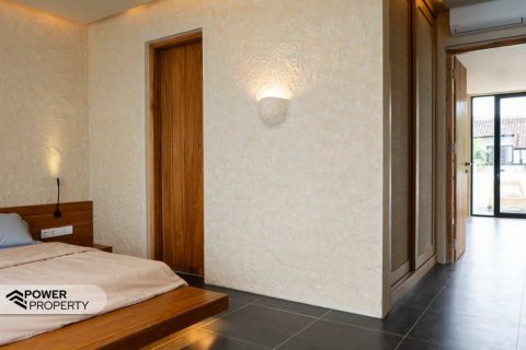 3 bedrooms Villa in South Kuta, Badung,  No. 9042 30