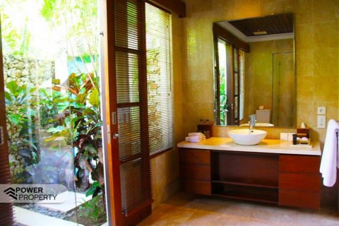 Вилла с 3 спальнями в Южная Кута, Бадунг,  № 9038 9