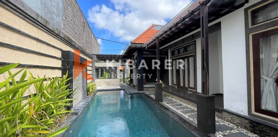 2 bedrooms Villa in Kerobokan, Badung, Indonesia No. 13093