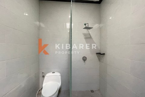 2 bedrooms Villa in Kerobokan, Badung, Indonesia No. 13093 6