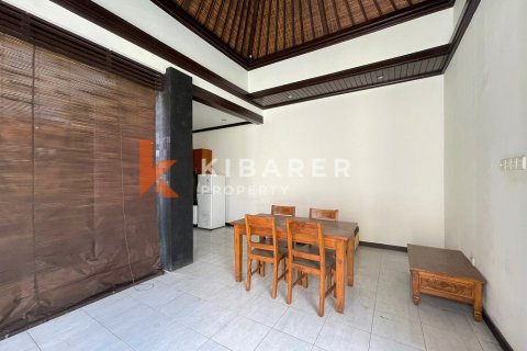2 bedrooms Villa in Kerobokan, Badung, Indonesia No. 13093 2