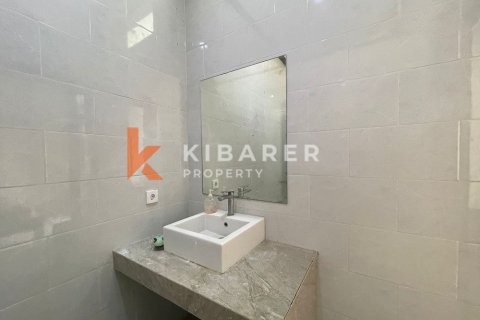 2 bedrooms Villa in Kerobokan, Badung, Indonesia No. 13093 12