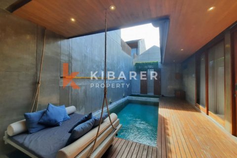 2 bedrooms Villa in Kuta, Badung, Indonesia No. 13095 2