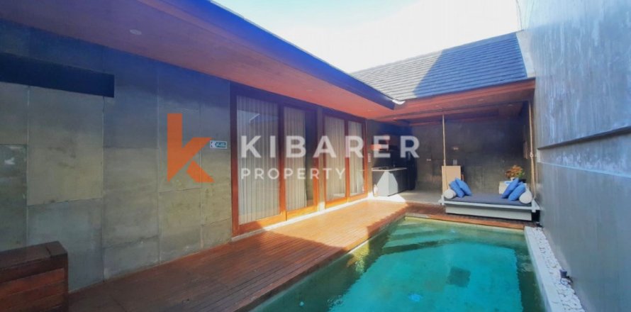 2 bedrooms Villa in Kuta, Badung, Indonesia No. 13095