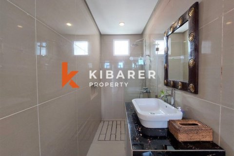 3 bedrooms Villa in Badung, Indonesia No. 13090 11