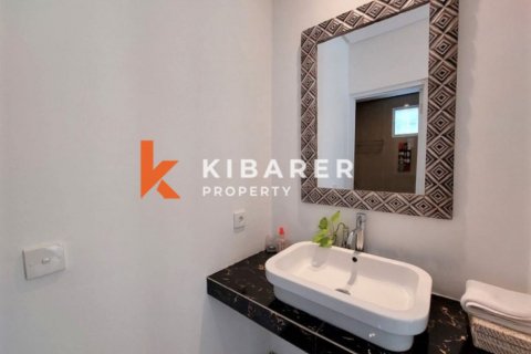 3 bedrooms Villa in Badung, Indonesia No. 13090 9