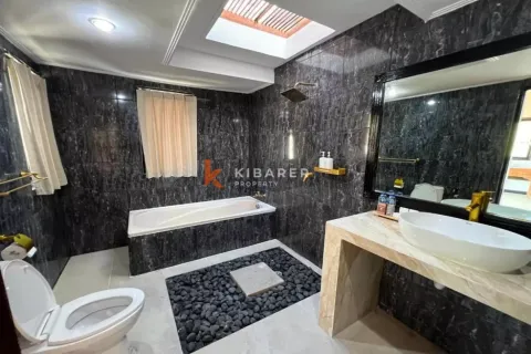 2 bedrooms Villa in Seminyak, Badung, Indonesia No. 12140 9