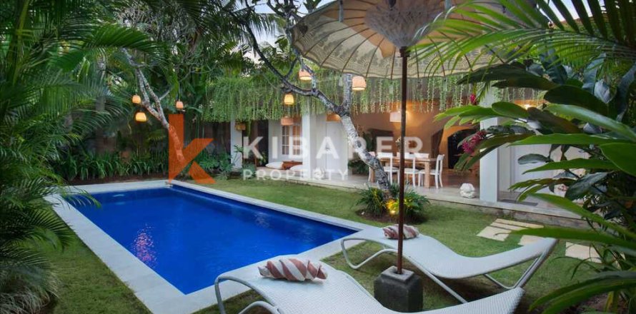 2 bedrooms Villa in Seminyak, Badung, Indonesia No. 12141