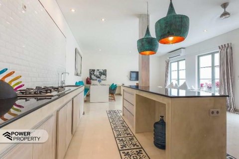 Вилла с 3 спальнями в Seminyak, Бадунг,  № 9132 26