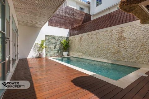 Вилла с 3 спальнями в Seminyak, Бадунг,  № 9132 29
