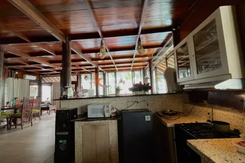 5 bedrooms Villa in Tibubeneng, Badung, Indonesia No. 11932 26