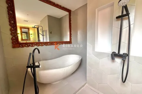 5 bedrooms Villa in Tibubeneng, Badung, Indonesia No. 11932 18
