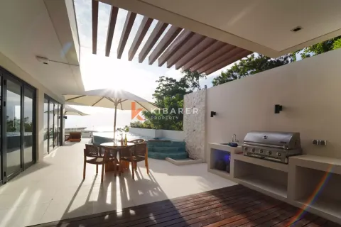 3 bedrooms Villa in South Kuta, Badung, Indonesia No. 11931 2