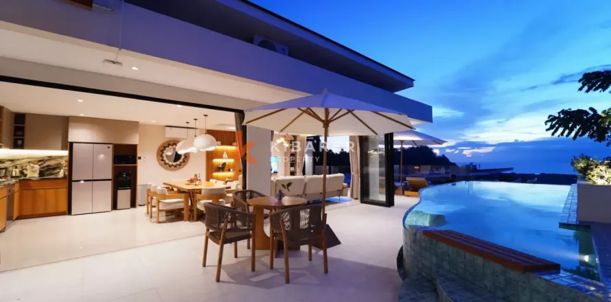 3 bedrooms Villa in South Kuta, Badung, Indonesia No. 11931