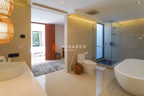3 bedrooms Villa in South Kuta, Badung, Indonesia No. 11931 14