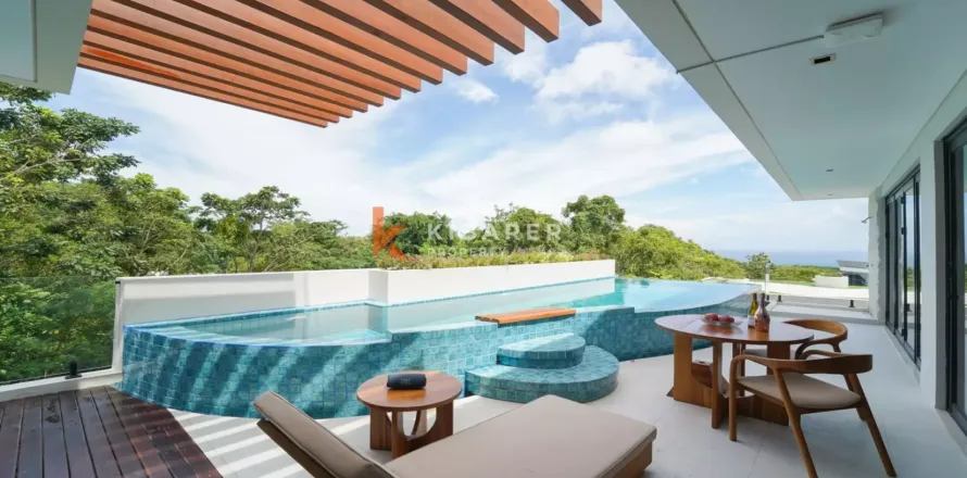 3 bedrooms Villa in South Kuta, Badung, Indonesia No. 11930